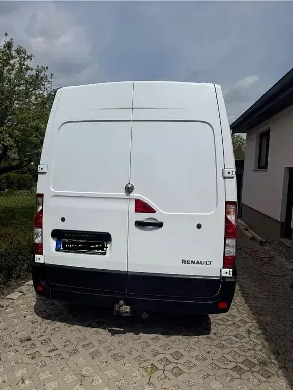 Używany Renault Master 145 KM (106 kW) 2018 Biały Van
