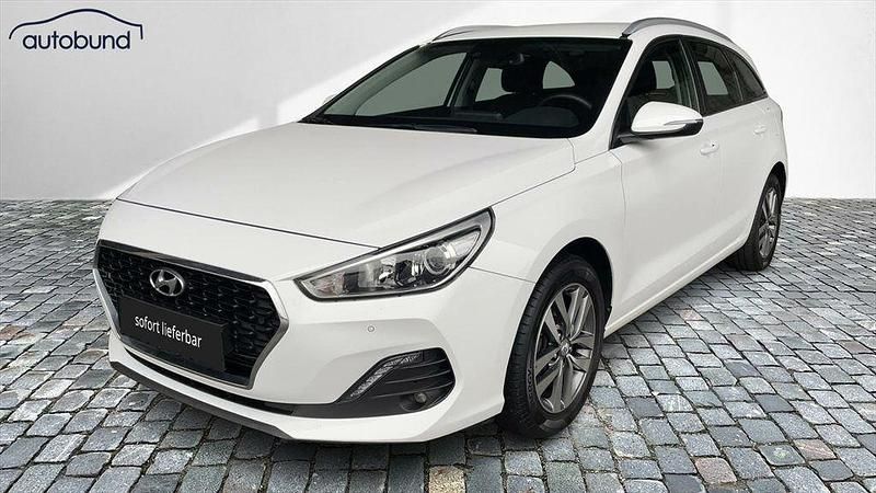 Othercolor Gebraucht 2019 Hyundai i30 Style Kombi | 15.970 € (Fairer Preis) - Bild 1/2