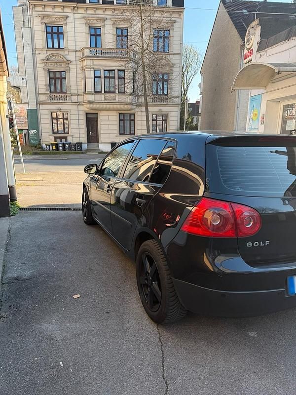 Gebraucht VW Golf 105 PS (77 kW) 2005 Schwarz Coupé