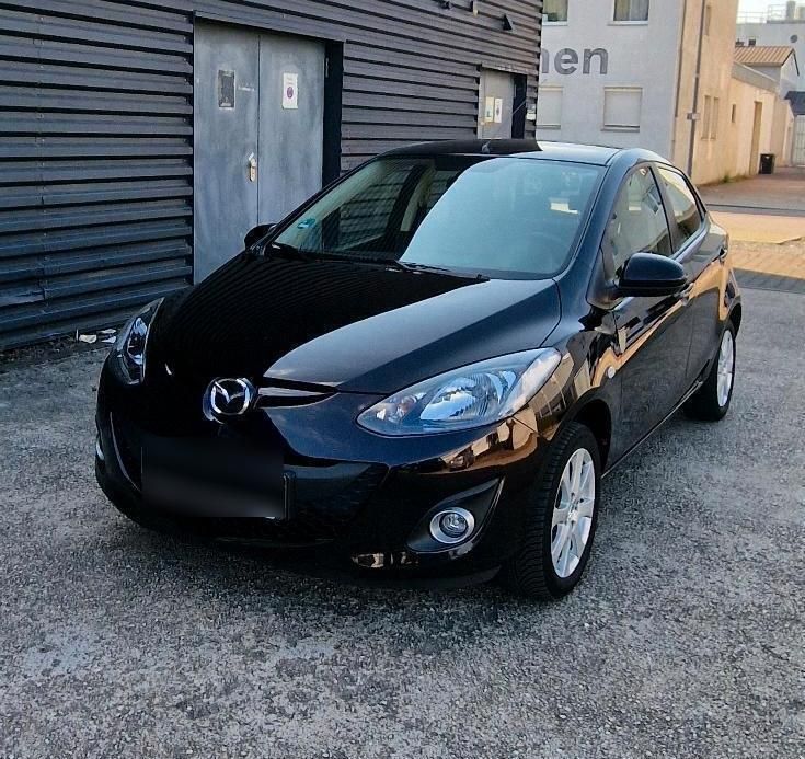Violet Gebraucht 2011 Mazda 2 Active Kleinwagen | 5.999 € (Fairer Preis) - Bild 1/4