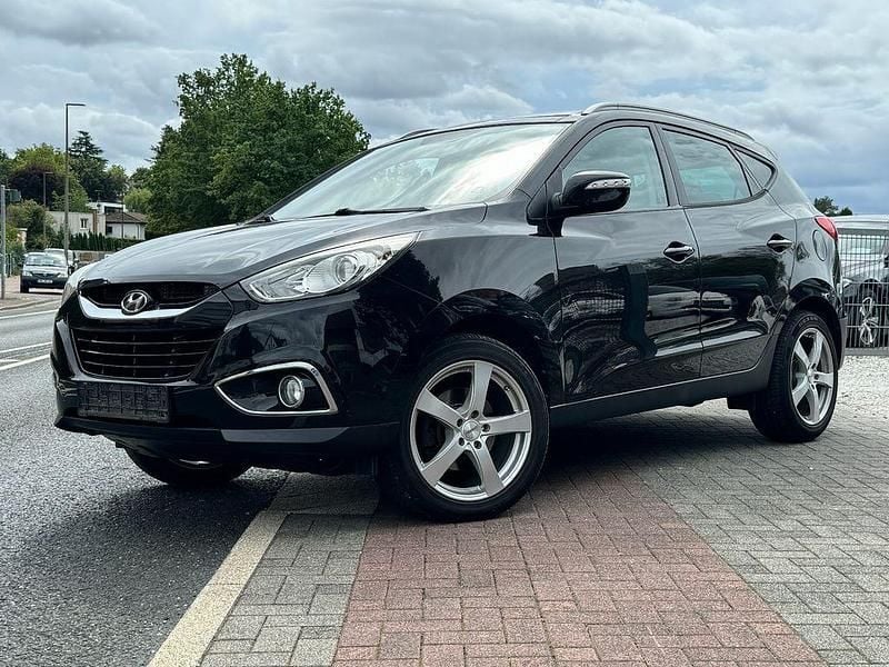 Schwarz Gebraucht 2012 Hyundai ix35 Style SUV | 8.900 € (Guter Preis) - Bild 1/4
