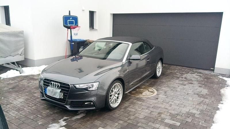 Gebraucht Audi A5 Cabriolet Ambiente 204 PS (150 kW) 2016 Grau Cabrio