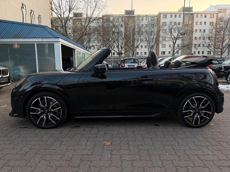 Gebraucht Mini John Cooper Works Cabriolet 204 PS (150 kW) 2025 Schwarz Cabrio