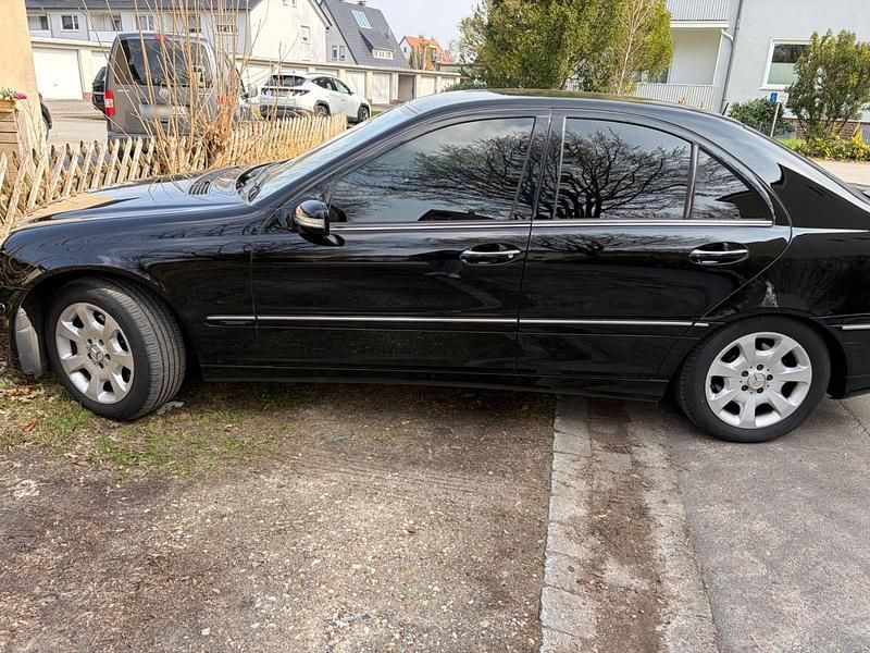 Gebraucht Mercedes C280 Elegance 231 PS (169 kW) 2006 Schwarz Limousine