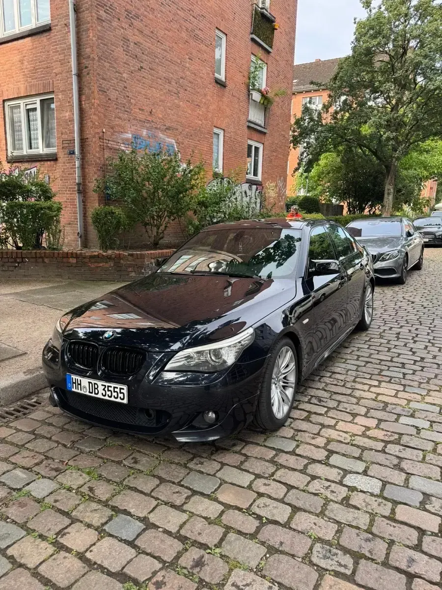 Gebraucht BMW 530 M Sport 272 PS (200 kW) 2007 Schwarz Limousine