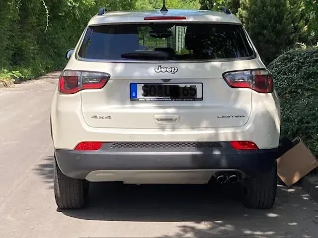 Gebraucht Jeep Compass 170 PS (125 kW) 2019 Weiß SUV