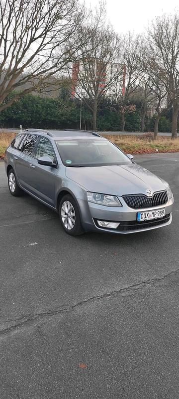Gebraucht Skoda Octavia Elegance 105 PS (77 kW) 2014 Grau Kombi