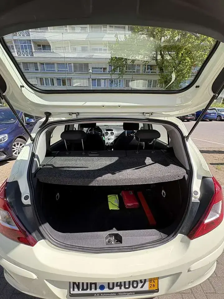 Gebraucht Opel Corsa Active 95 PS (69 kW) 2013 Kleinwagen