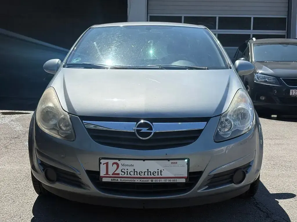 Gebraucht Opel Corsa Edition 87 PS (63 kW) 2010 Silber Kleinwagen