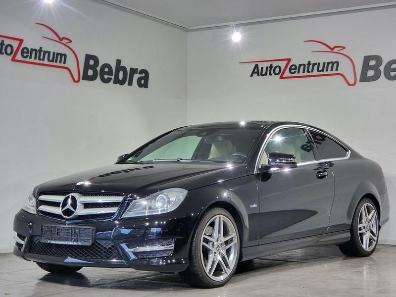 Schwarz Gebraucht 2011 Mercedes C350 AMG Coupé | 15.490 € (Fairer Preis) - Bild 1/4