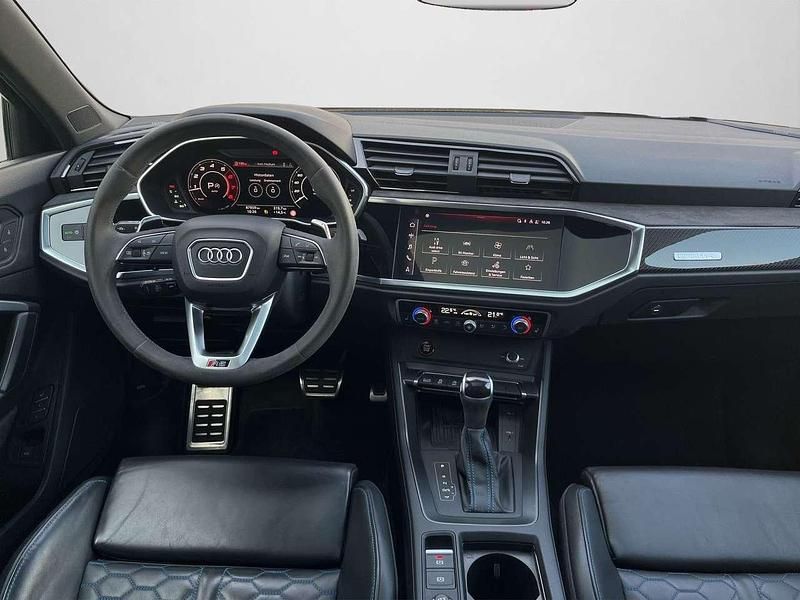 Gebraucht Audi RS Q3 400 PS (294 kW) 2023 Individuallackierungen audi ex SUV