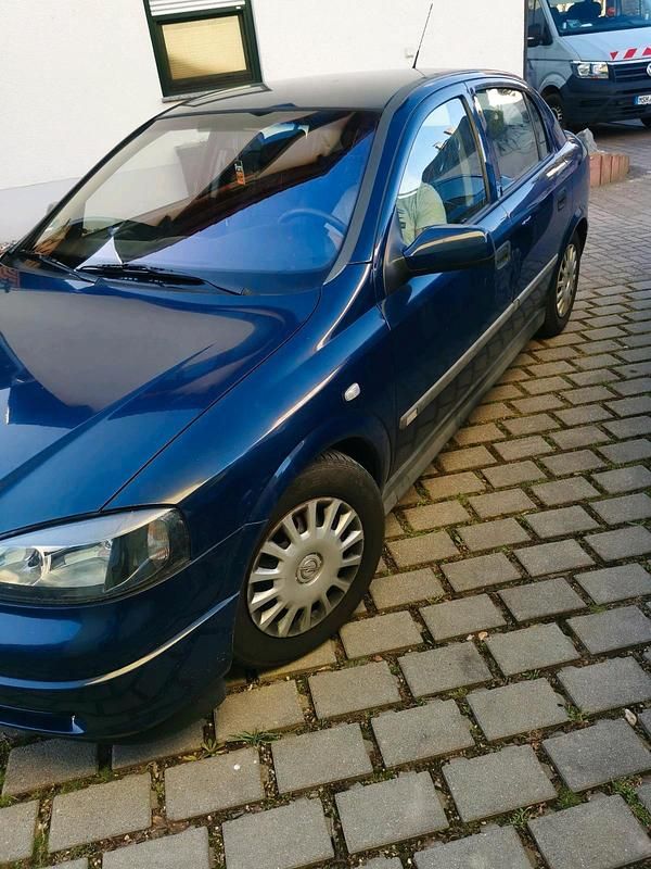 Gebraucht Opel Astra 84 PS (61 kW) 2000 Blau Coupé
