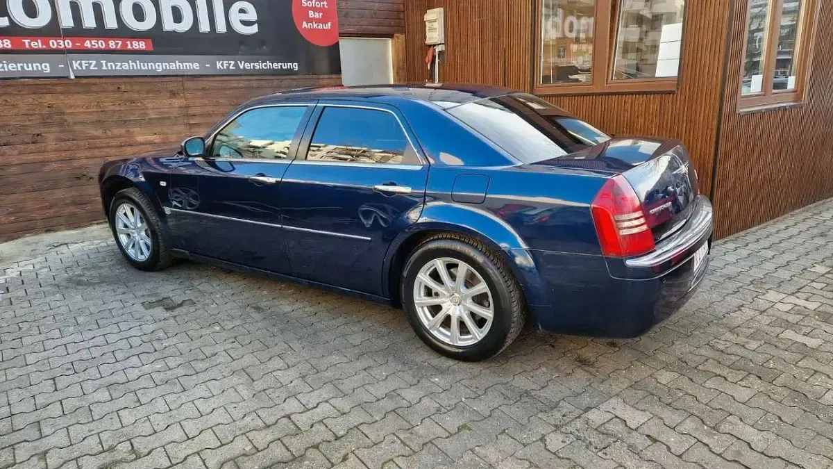 Gebraucht Chrysler 300C 249 PS (183 kW) 2005 Blau Limousine