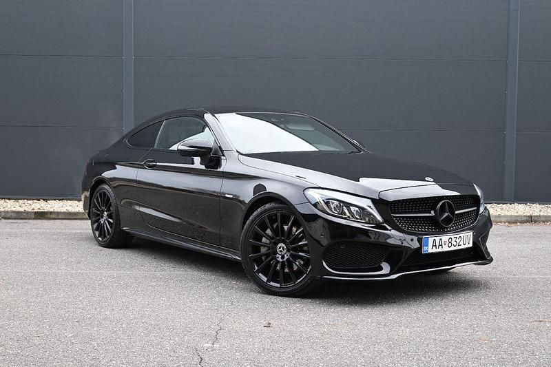 Schwarz Gebraucht 2017 Mercedes C250 AMG Coupé | 22.990 € (Fairer Preis) - Bild 1/4