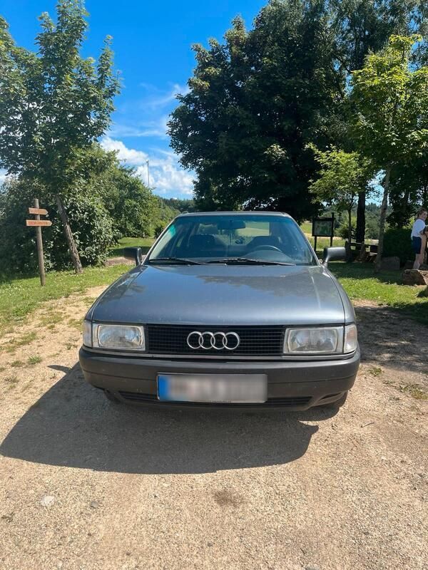 Silber Gebraucht 1991 Audi 80 Limousine | 900 € - Bild 1/4