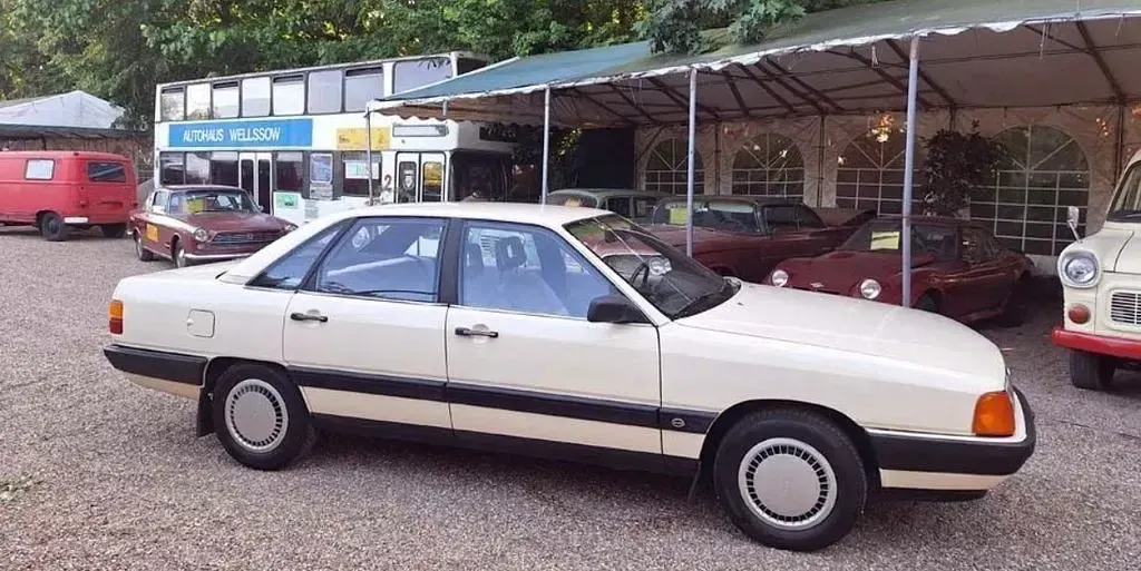 Gebraucht Audi 100 65 PS (47 kW) 1986 Andere farben Limousine