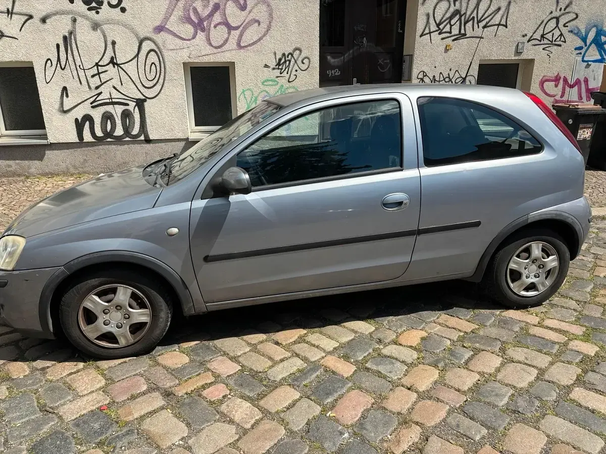 Gebraucht Opel Corsa 75 PS (55 kW) 2003 Silber Kleinwagen