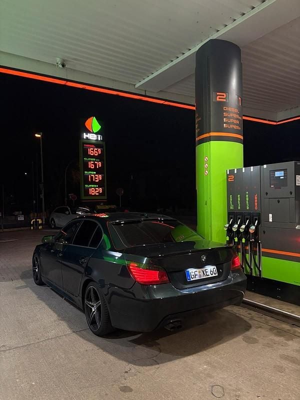 Gebraucht BMW 520 170 PS (125 kW) 2003 Grün Limousine