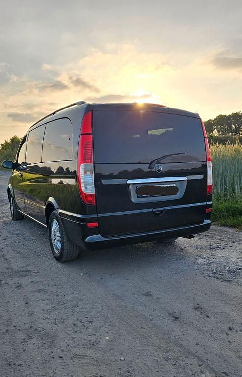 Schwarz Gebraucht 2009 Mercedes Viano Van / Kleinbus | 7.200 € (Guter Preis) - Bild 1/4
