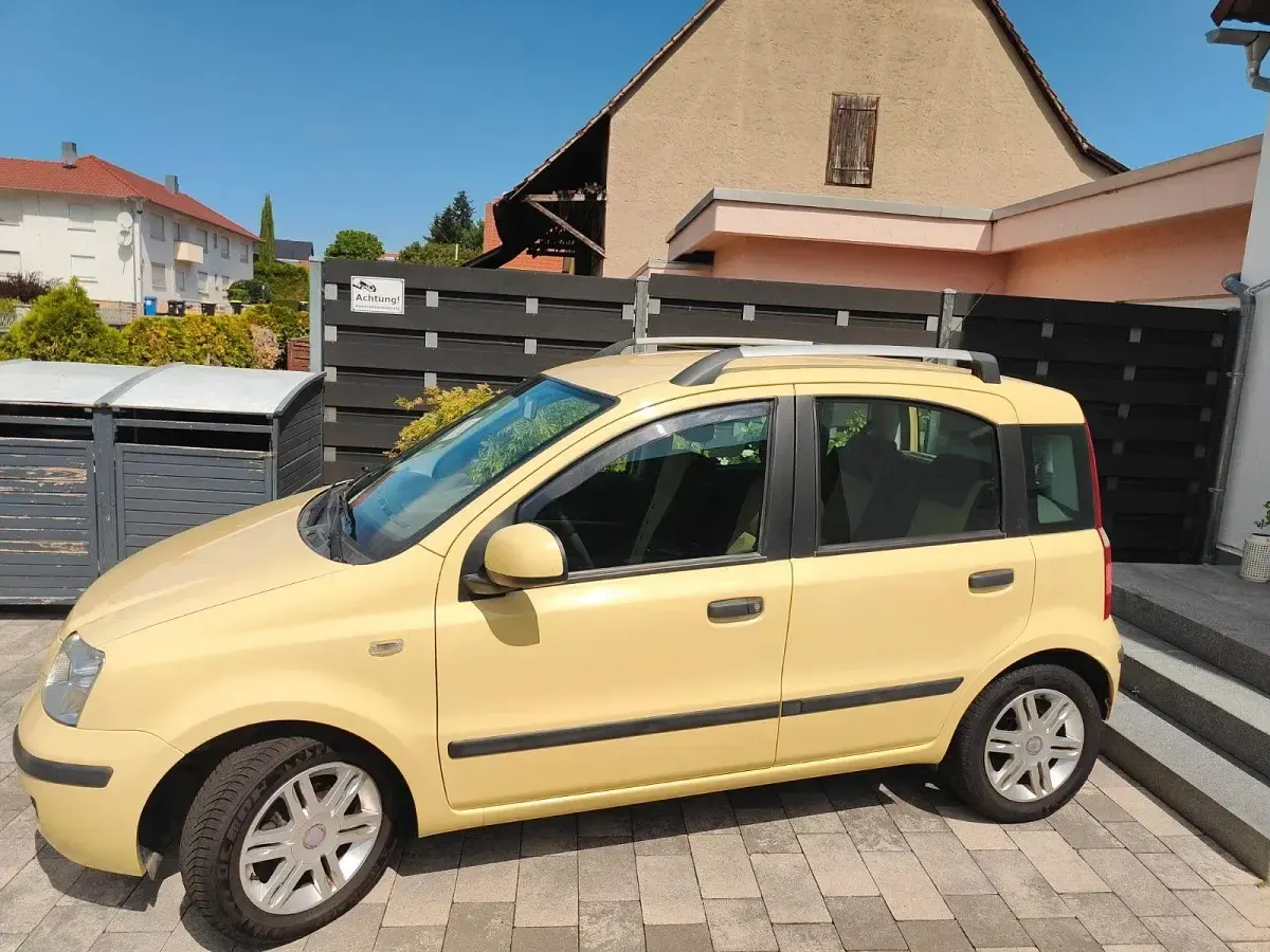 Gebraucht Fiat Panda 60 PS (44 kW) 2009 Gelb Kleinwagen