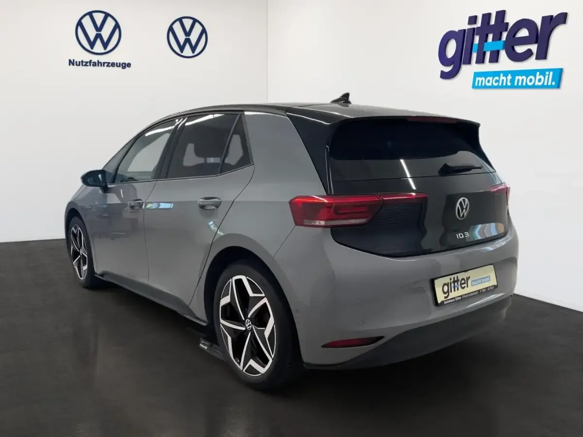 Gebraucht VW ID.3 Pro Performance 150 kW (204 PS) 2022 Mondsteingrau Kleinwagen