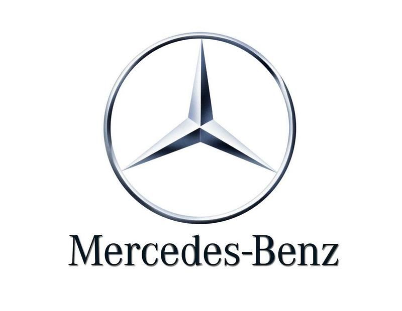 Weiß Gebraucht 2010 Mercedes Vito Van / Kleinbus | 6.790 € (Etwas zu teuer) - Bild 1/4