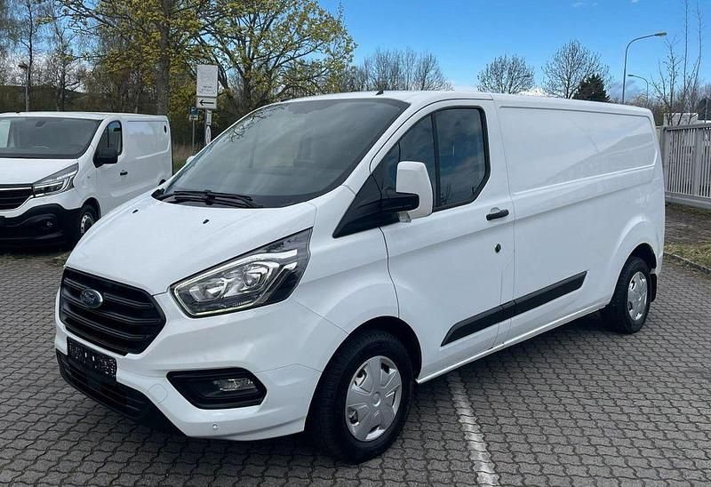Gebraucht Ford Transit Custom 105 PS (77 kW) 2019 Weiß Van / Kleinbus