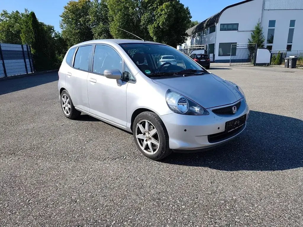 Gebraucht Honda Jazz LS 83 PS (61 kW) 2007 Silber Kleinwagen