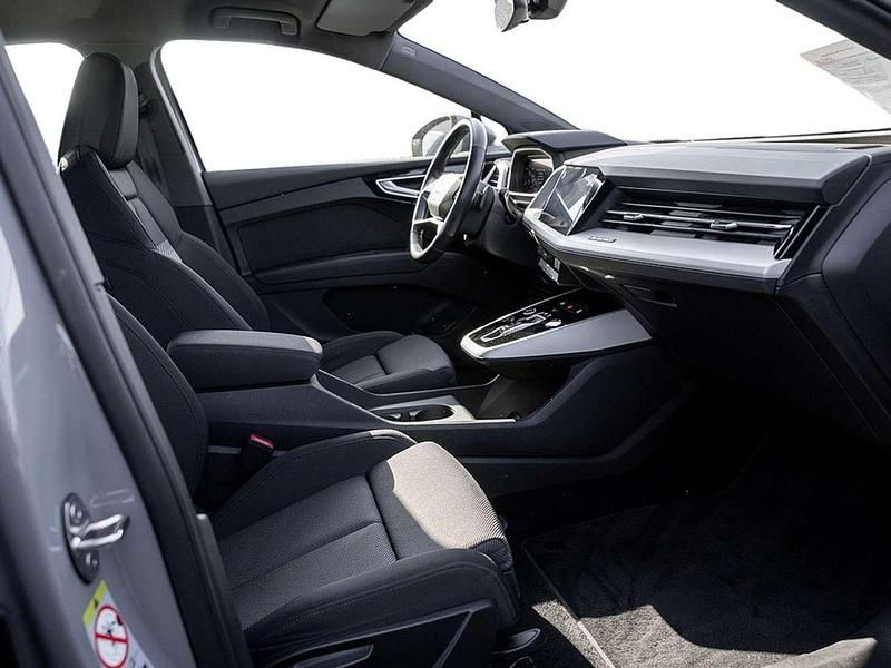 Gebraucht Audi Q4 e-tron 150 kW (204 PS) 2022 Grau SUV