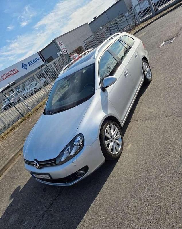 Gebraucht VW Golf VI Highline 140 PS (102 kW) 2011 Grau Kleinwagen