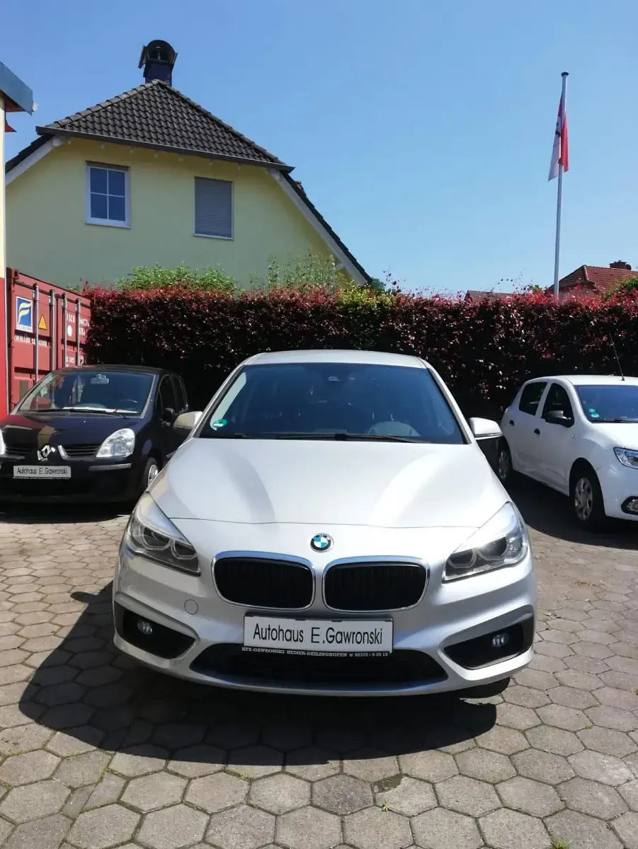Gebraucht BMW 218 Gran Tourer Performance 136 PS (100 kW) 2016 Silber Van / Kleinbus