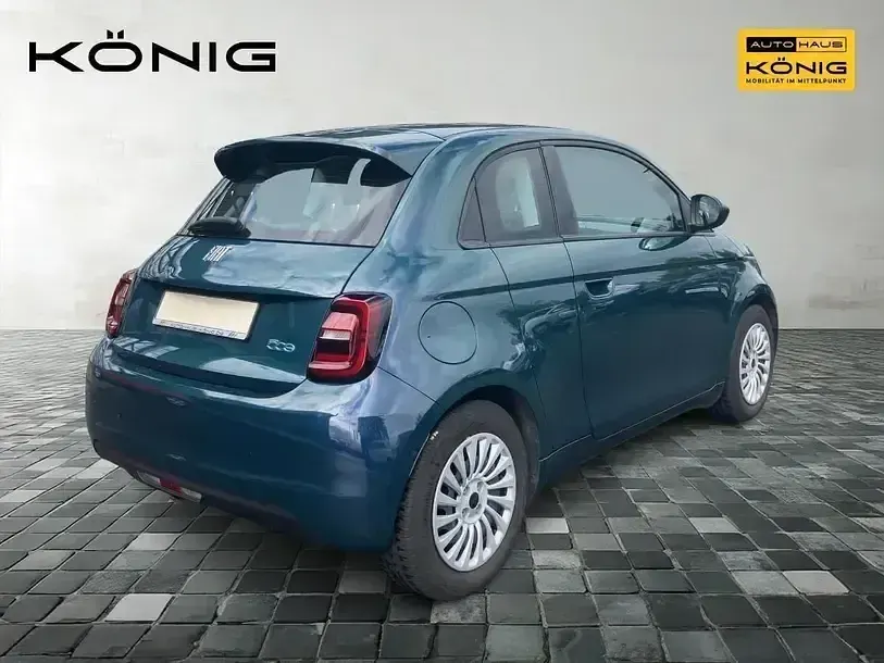 Gebraucht Fiat 500e 86 kW (118 PS) 2023 Grün Limousine