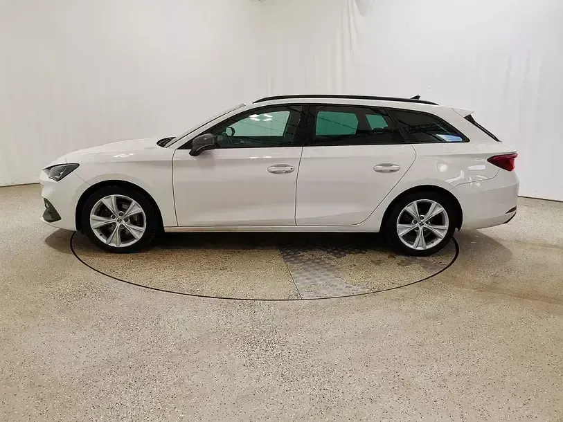 Gebraucht Seat Leon ST FR 150 PS (110 kW) 2021 "candy" weiss Kombi