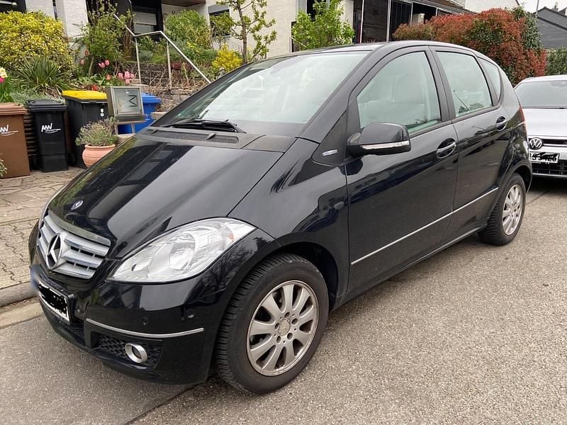 Gebraucht Mercedes A160 95 PS (69 kW) 2009 Schwarz Kleinwagen