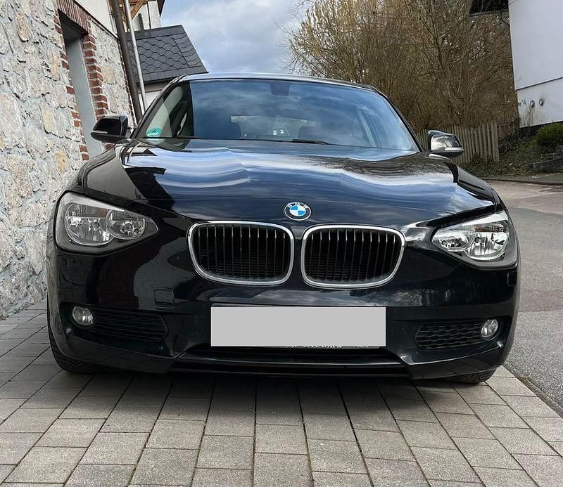 Gebraucht BMW 118 143 PS (105 kW) 2014 Schwarz Kleinwagen