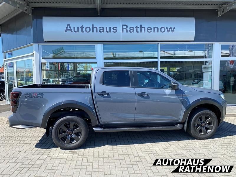 Neu Isuzu D-Max 163 PS (119 kW) 2026 Isla gray met. Pickup