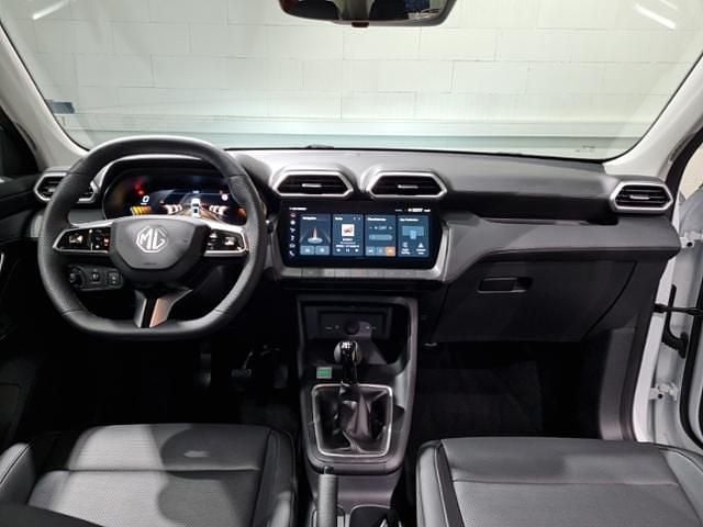 Neu MG ZS Comfort 116 PS (85 kW) 2025 Weiß, dover white Limousine