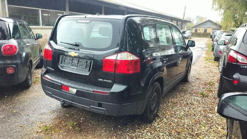 Gebraucht 2011 Chevrolet Orlando LS SUV | 2.000 € (Fairer Preis) - Bild 1/4