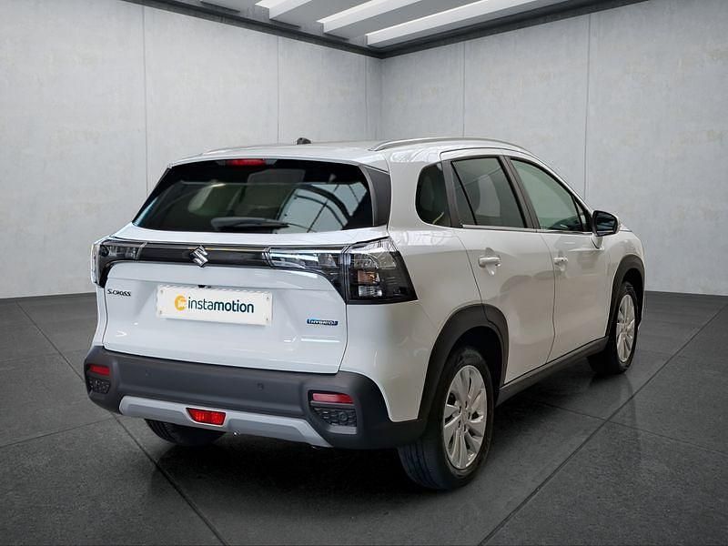 Neu Suzuki SX4 102 PS (75 kW) 2025 Weiß SUV