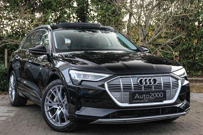 Schwarz Gebraucht 2020 Audi e-tron SUV | 19.490 € (Superpreis) - Bild 1/4