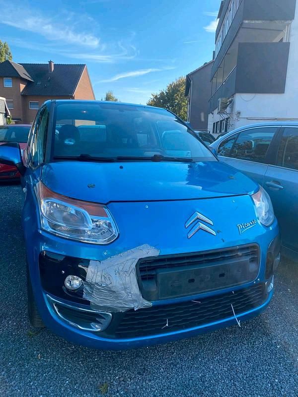 Blau Gebraucht 2009 Citroën C3 Picasso Van / Kleinbus | 1.699 € (Guter Preis) - Bild 1/4