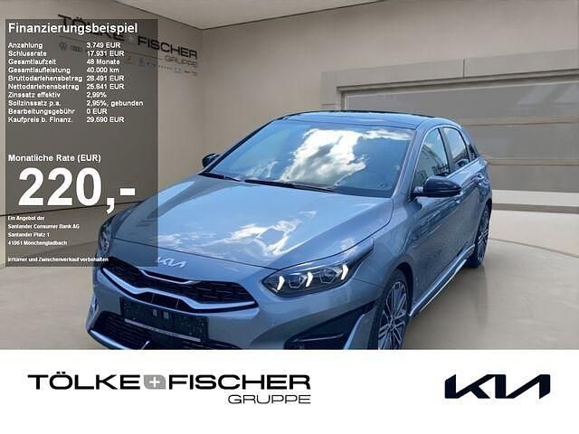 Gebraucht Kia Ceed GT-Line 140 PS (102 kW) 2024 Lunarsilber Kleinwagen