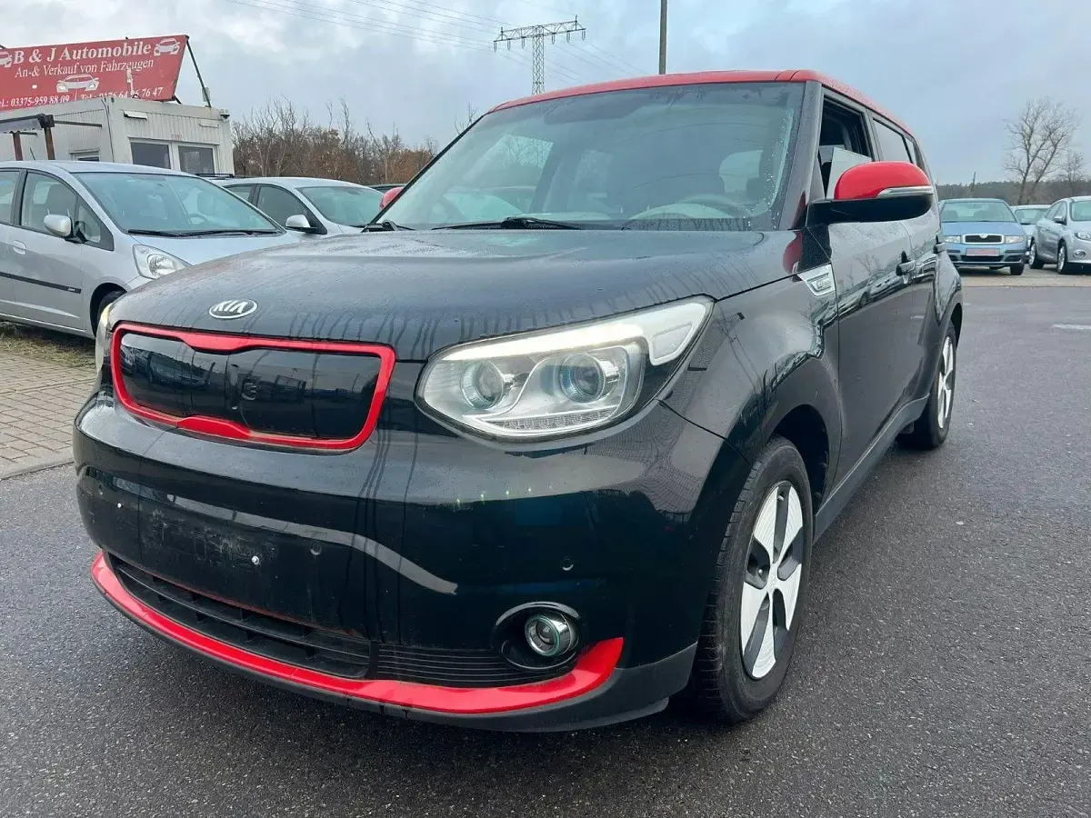 Gebraucht Kia Soul EV 80 kW (110 PS) 2015 Schwarz SUV