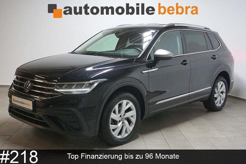 Schwarz Gebraucht 2022 VW Tiguan Allspace Life SUV | 32.290 € (Superpreis) - Bild 1/4