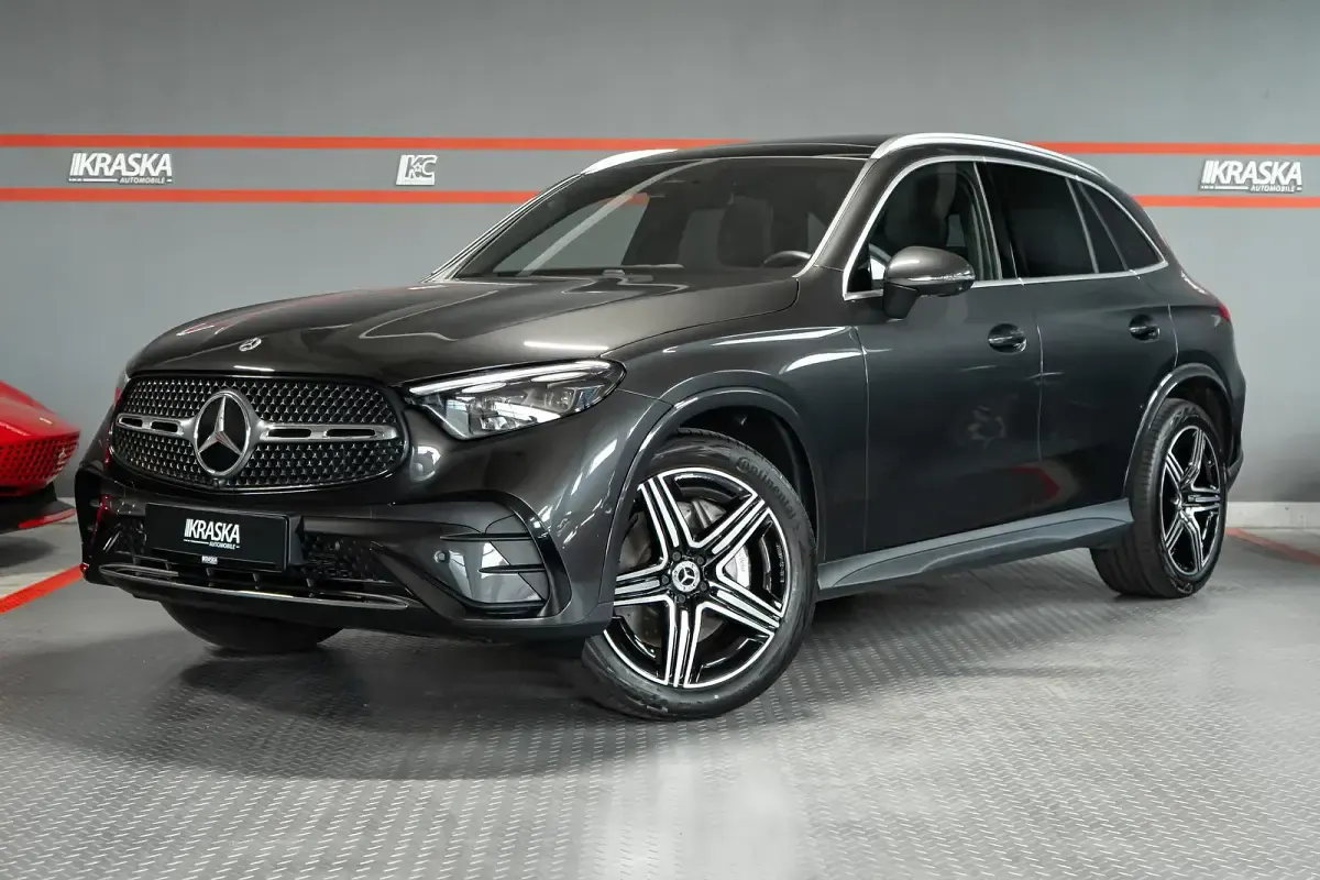 Gebraucht Mercedes GLC300 AMG line 269 PS (197 kW) 2026 Grafitgrau  metalliclack SUV
