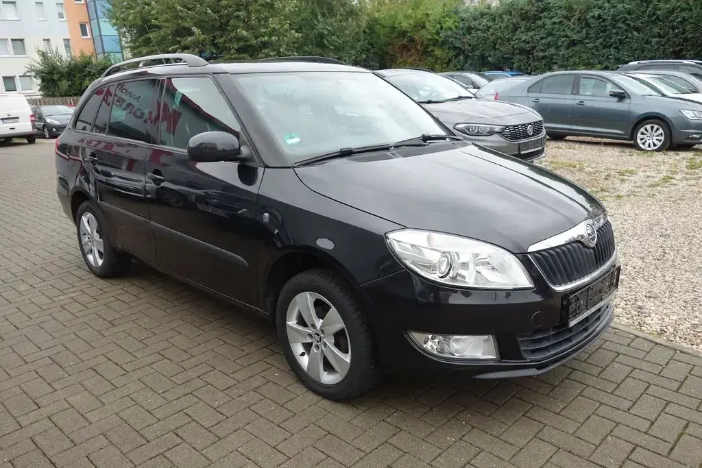 Gebraucht Skoda Fabia Fresh 69 PS (50 kW) 2014 Schwarz Kombi