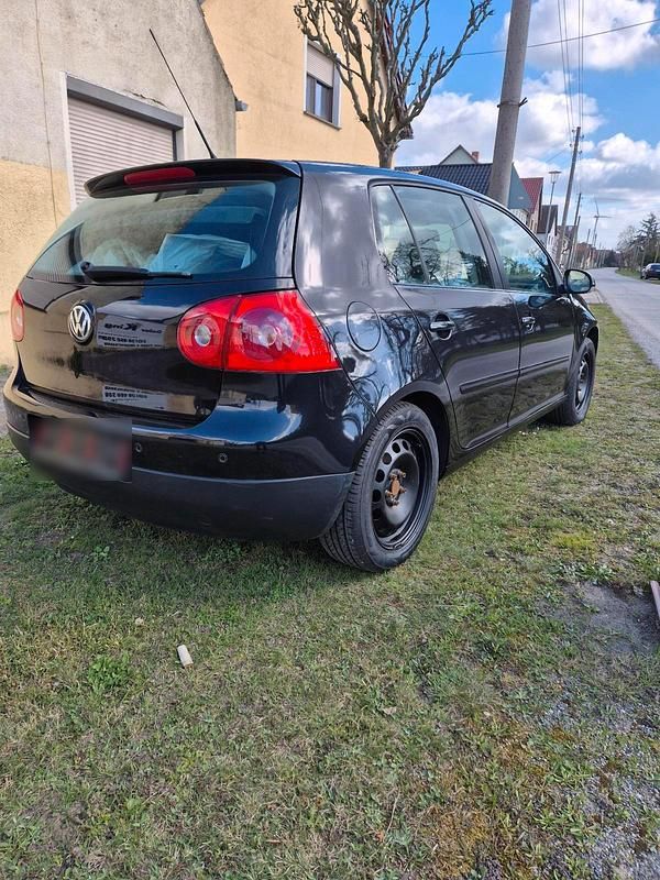 Gebraucht VW Golf V 80 PS (58 kW) 2007 Schwarz Limousine
