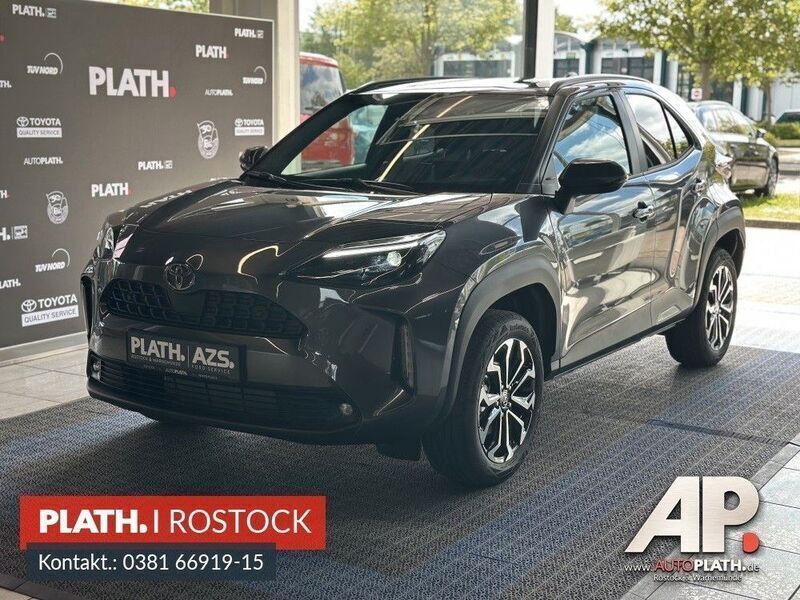 Grau Neu 2025 Toyota Yaris Cross SUV | 29.990 € - Bild 1/4