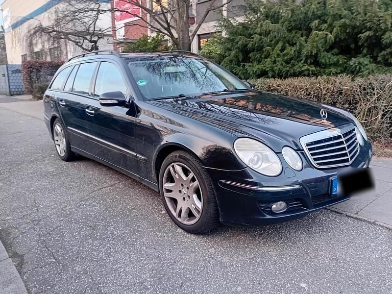 Gebraucht Mercedes E280 Avantgarde 190 PS (139 kW) 2007 Schwarz Kombi