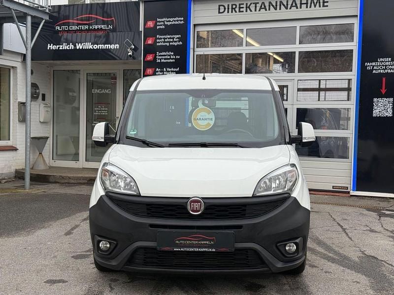 Gebraucht Fiat Doblò 101 PS (74 kW) 2015 Weiß Van / Kleinbus